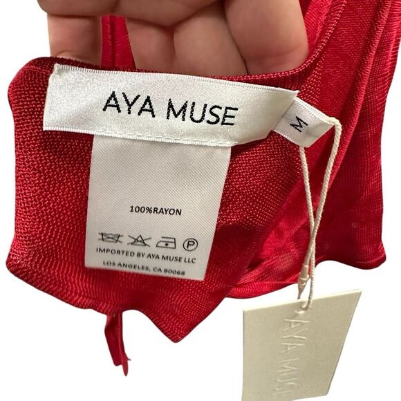 New Aya Muse Cinnabar Knit Tied Draped Halter Crop Top M Red - Picture 6 of 6